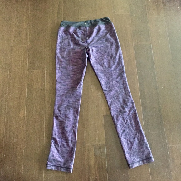 LuluLemon workout leggings - Picture 4 of 5